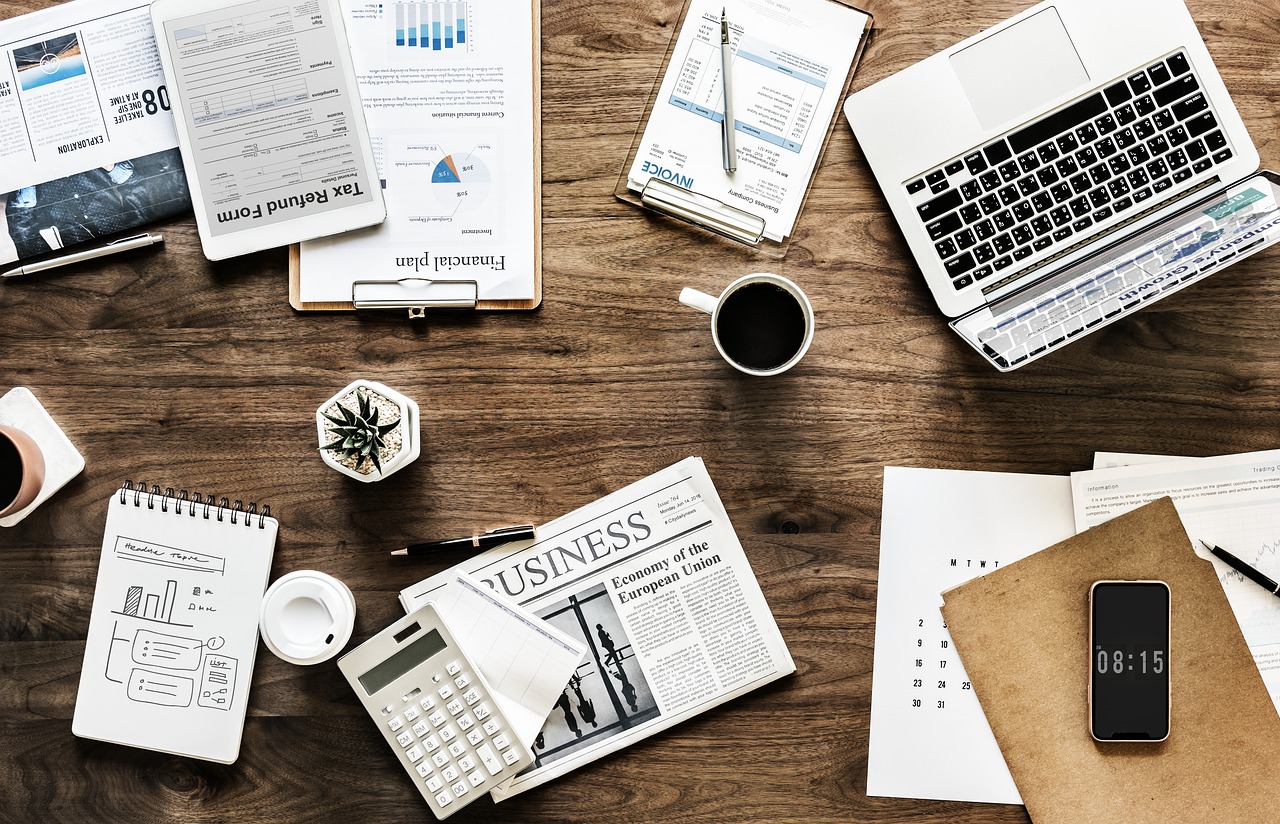 Desk, work, business — JD Mattera: The Benefits Of Tech Entrepreneur Scholarships