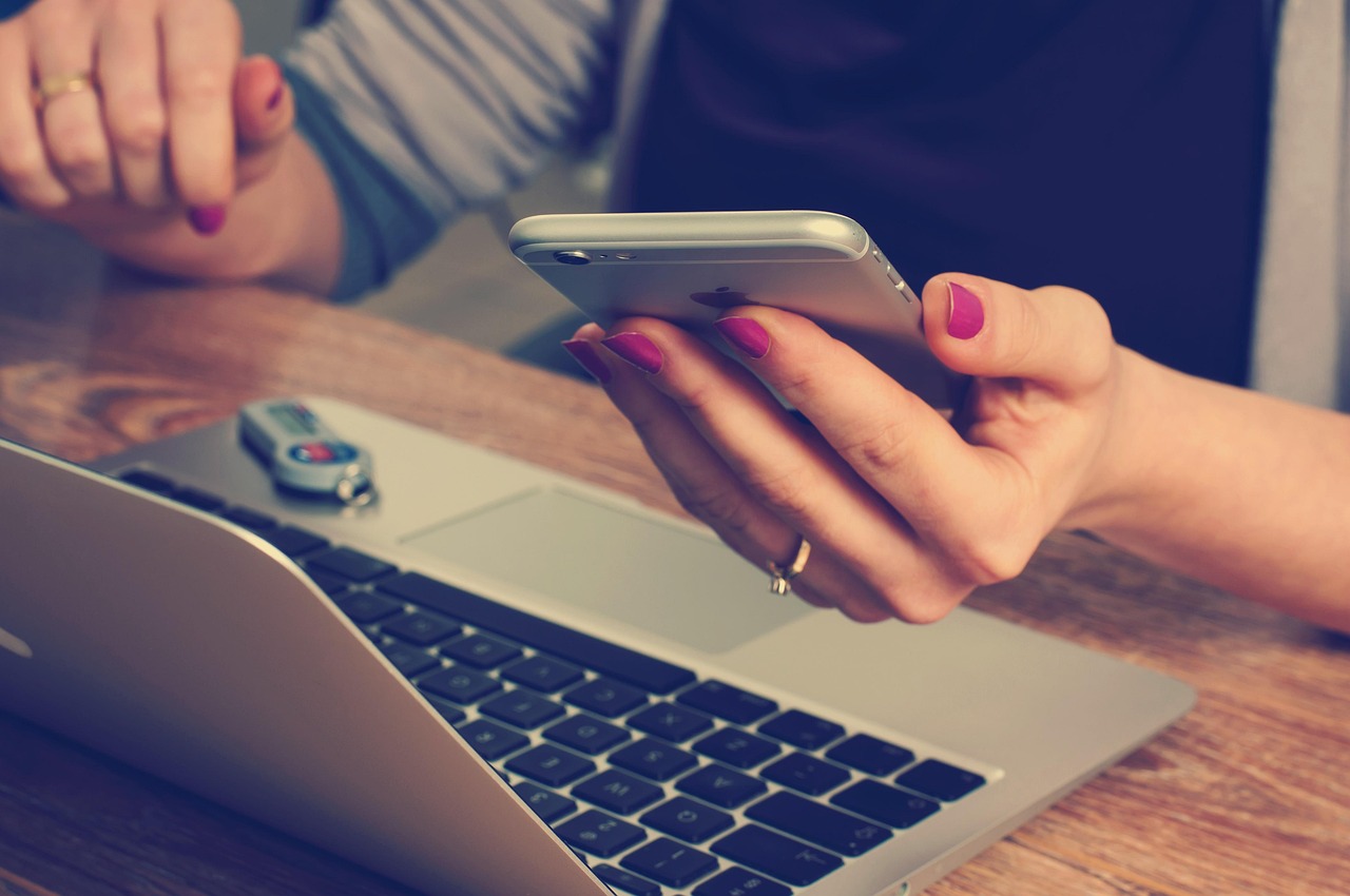 Making the Most of Technology to Improve Corporate Travel Experiences